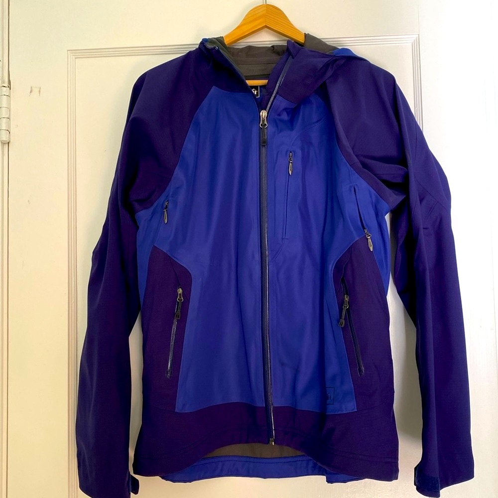 REI Water resistant jacket